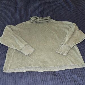 Aerie Olive Green Women's Slouchy Turtleneck Sweatshirt